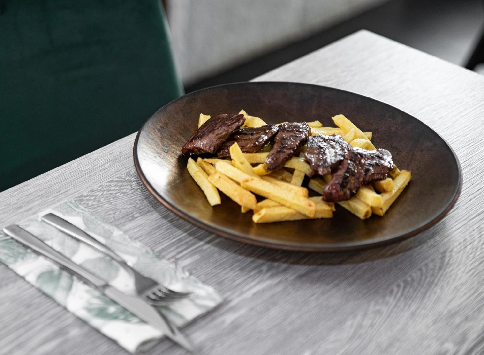 Hotel Chips Ferrol Narón Εξωτερικό φωτογραφία